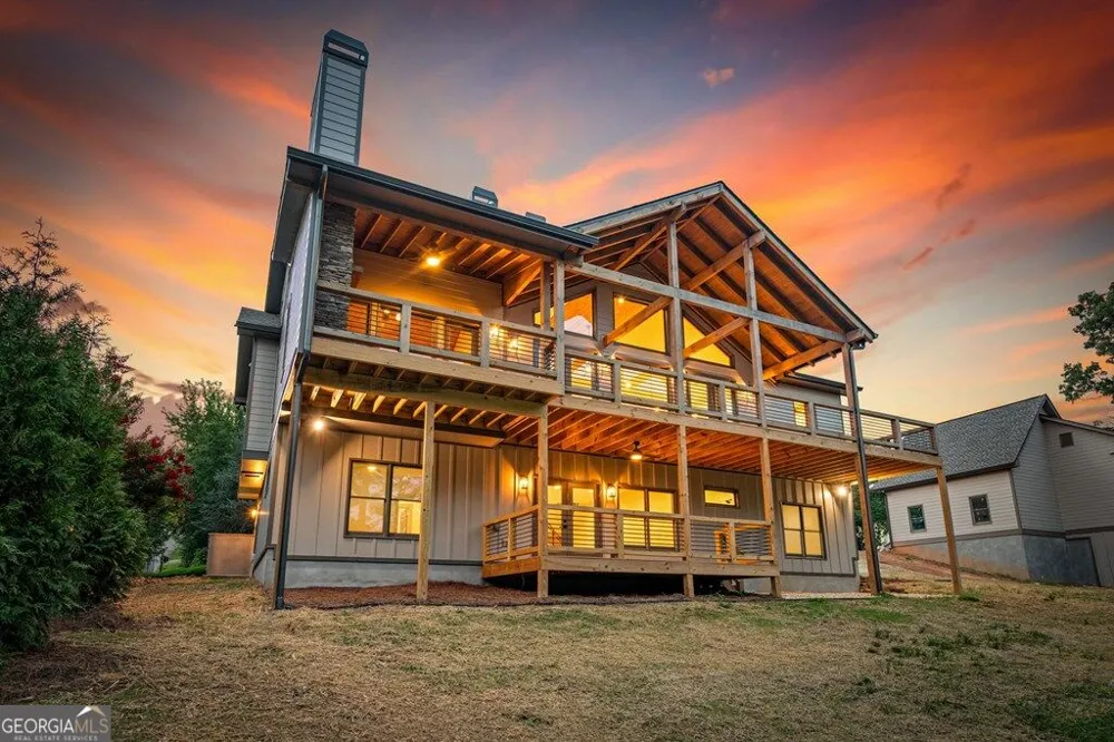 287 State ST Blue Ridge, GA 30513