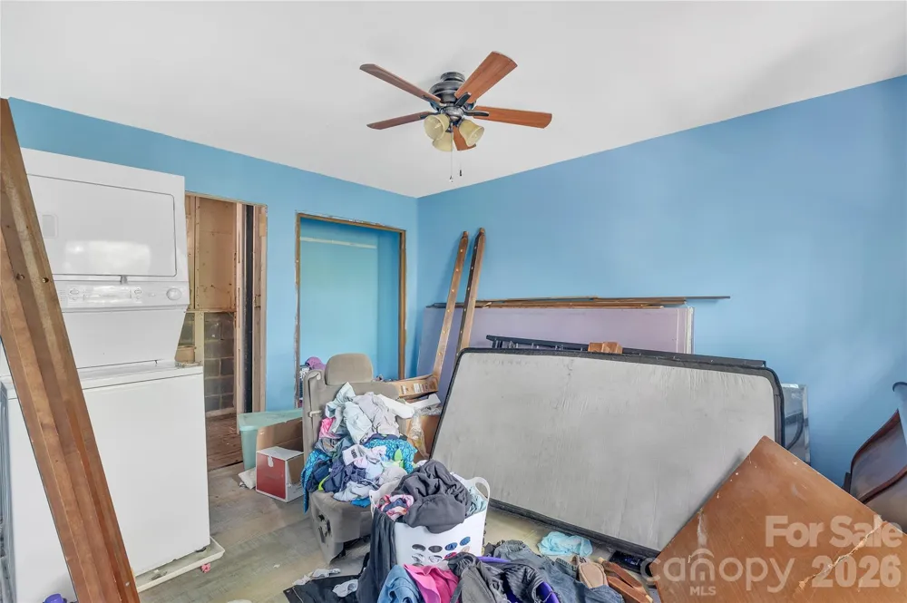 155 Horse Shoe Ridge Road E Deep Gap, NC 28618