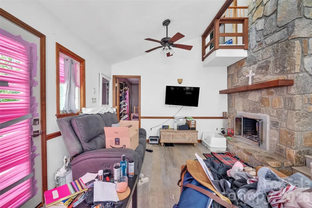 155 Horse Shoe Ridge Road E Deep Gap, NC 28618
