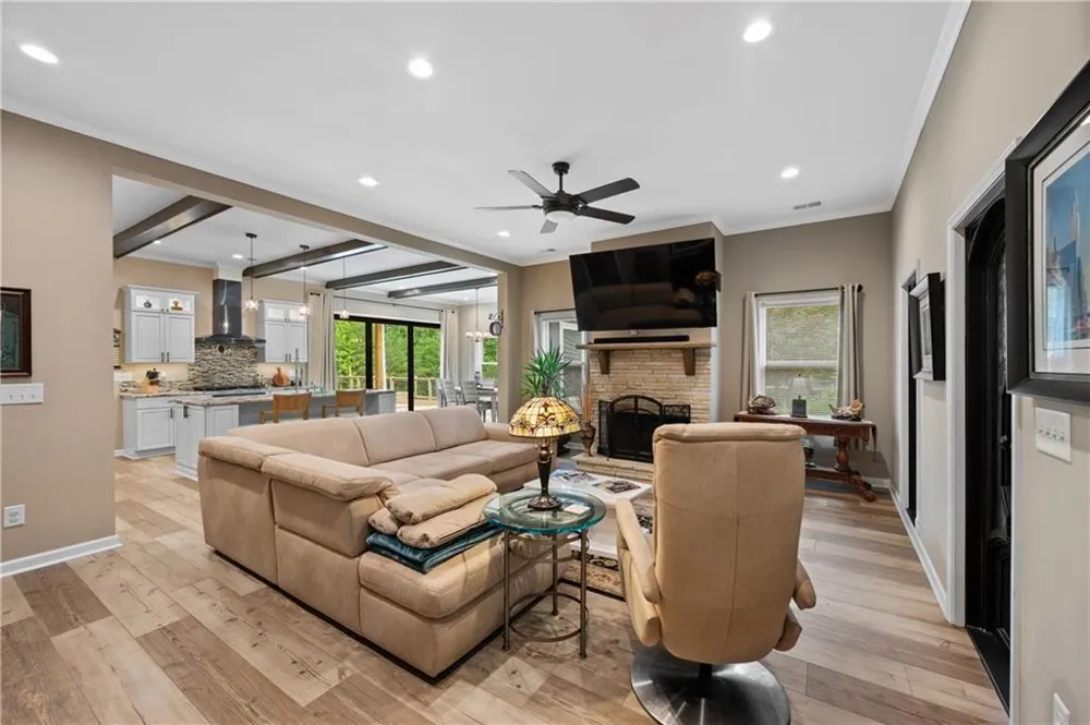 106 Osage Court Waleska, GA 30183