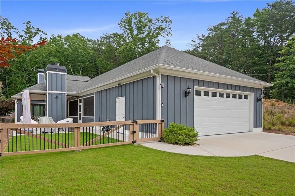106 Osage Court Waleska, GA 30183