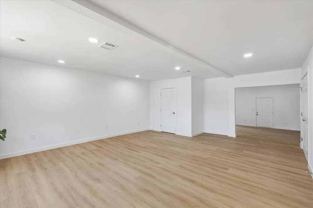 5054 Corrigan Court Dallas, TX 75241
