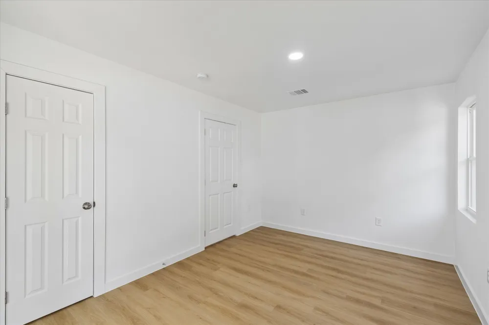 5054 Corrigan Court Dallas, TX 75241