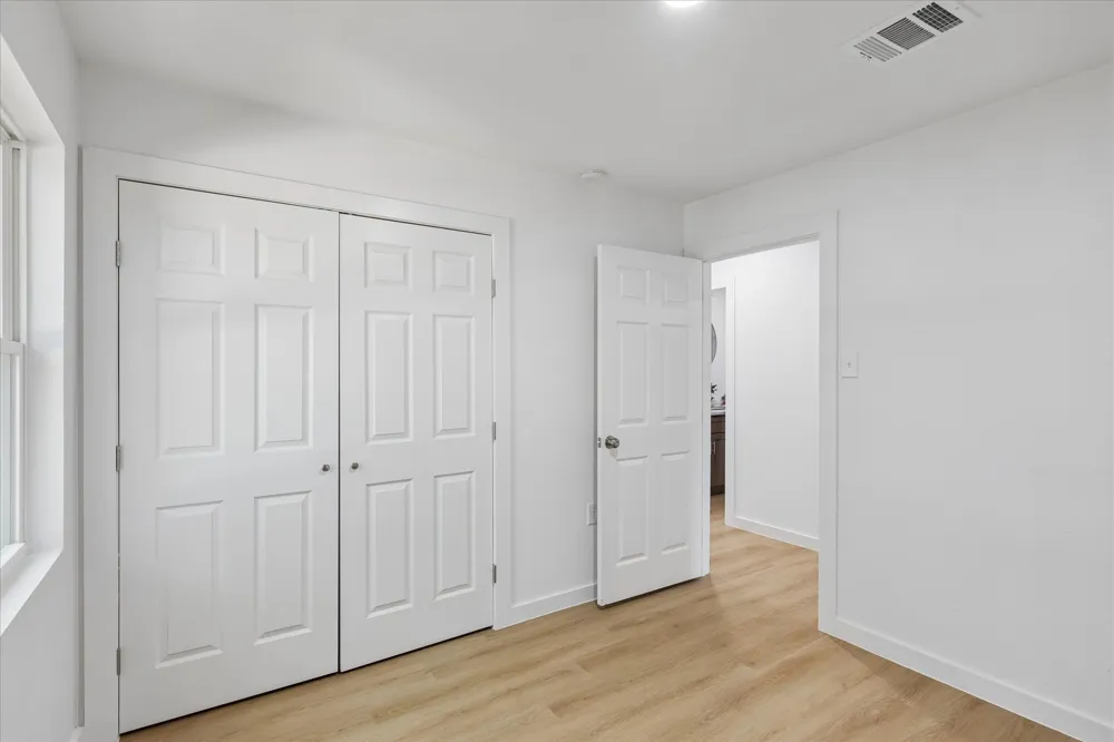5054 Corrigan Court Dallas, TX 75241