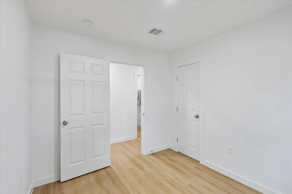 5054 Corrigan Court Dallas, TX 75241