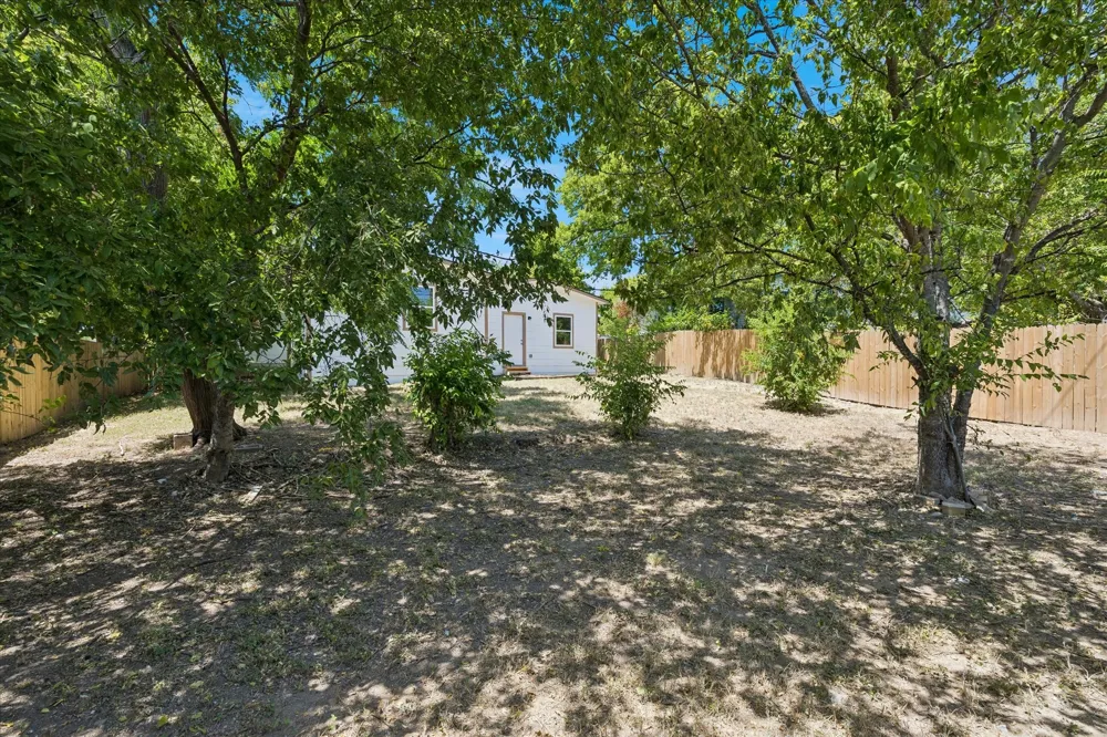 5054 Corrigan Court Dallas, TX 75241