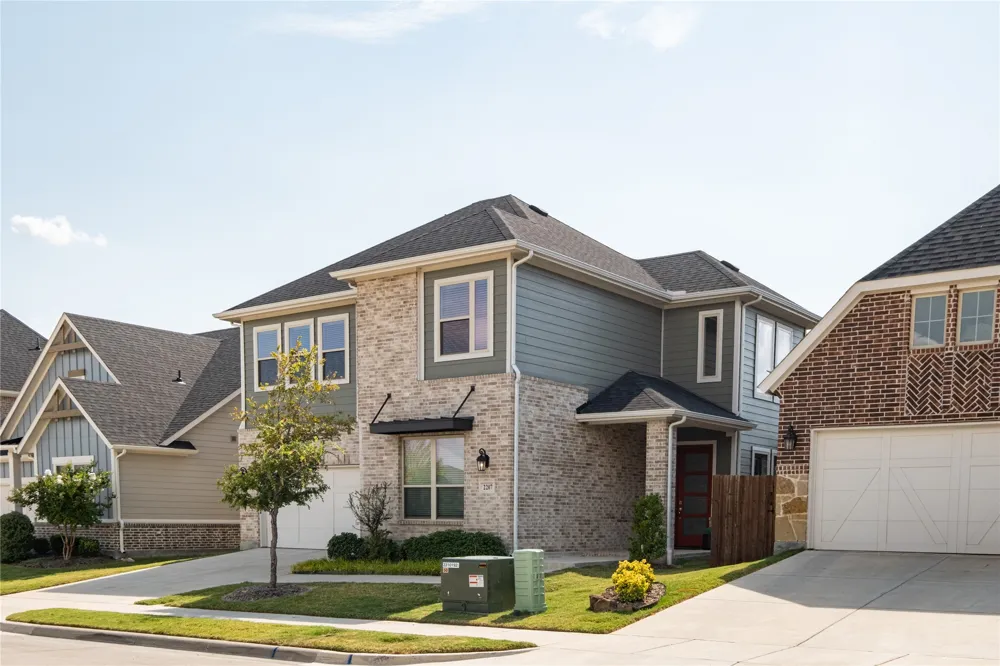 2207 Santa Monica Drive Rowlett, TX 75088
