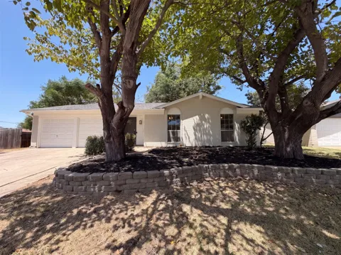 6601 Oaklawn Drive