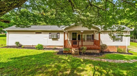 3673 Meadowbrook Drive