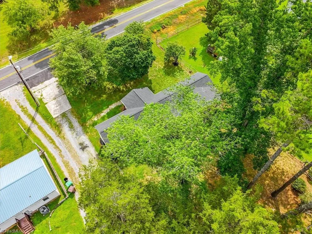3673 Meadowbrook Drive Trinity, NC 27370