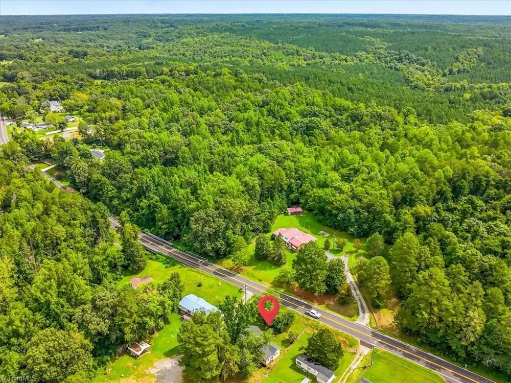 3673 Meadowbrook Drive Trinity, NC 27370