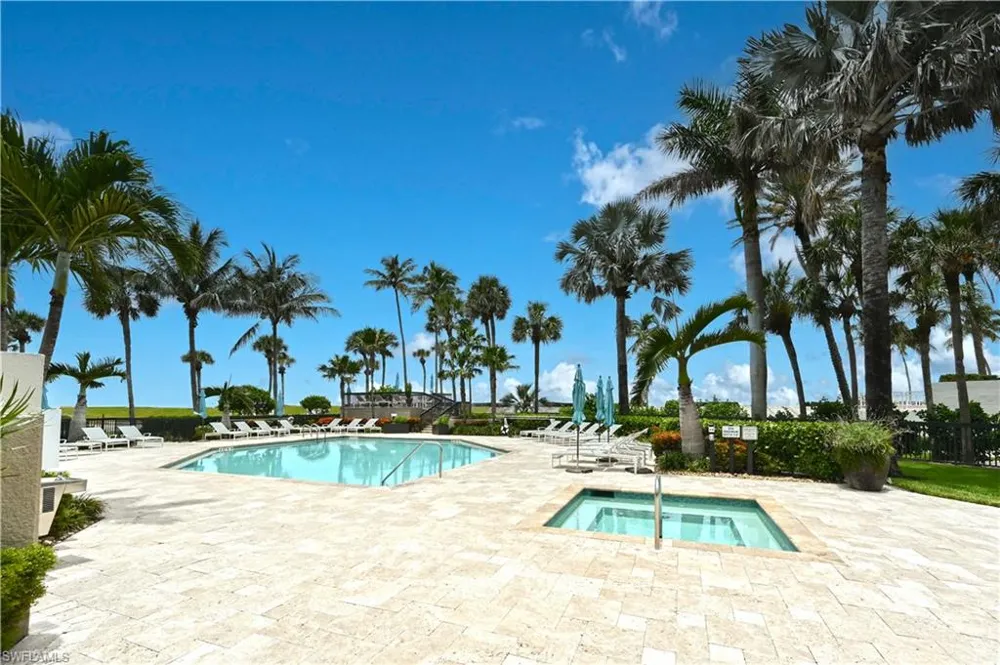 4551 Gulf Shore Boulevard #201 Naples, FL 34103