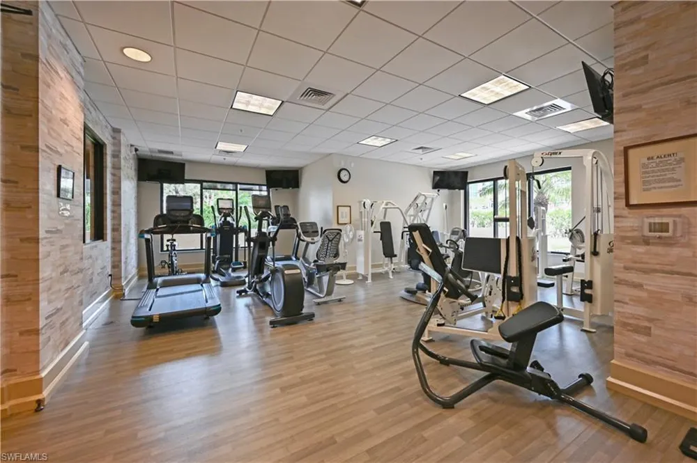 4551 Gulf Shore Boulevard #201 Naples, FL 34103
