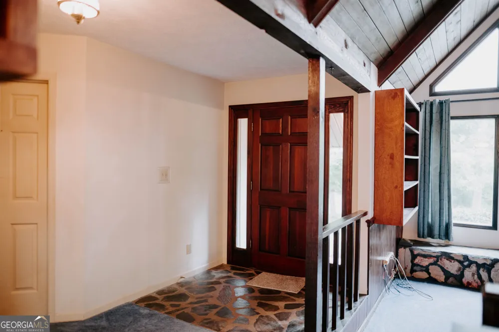 709 Day RD Meansville, GA 30256