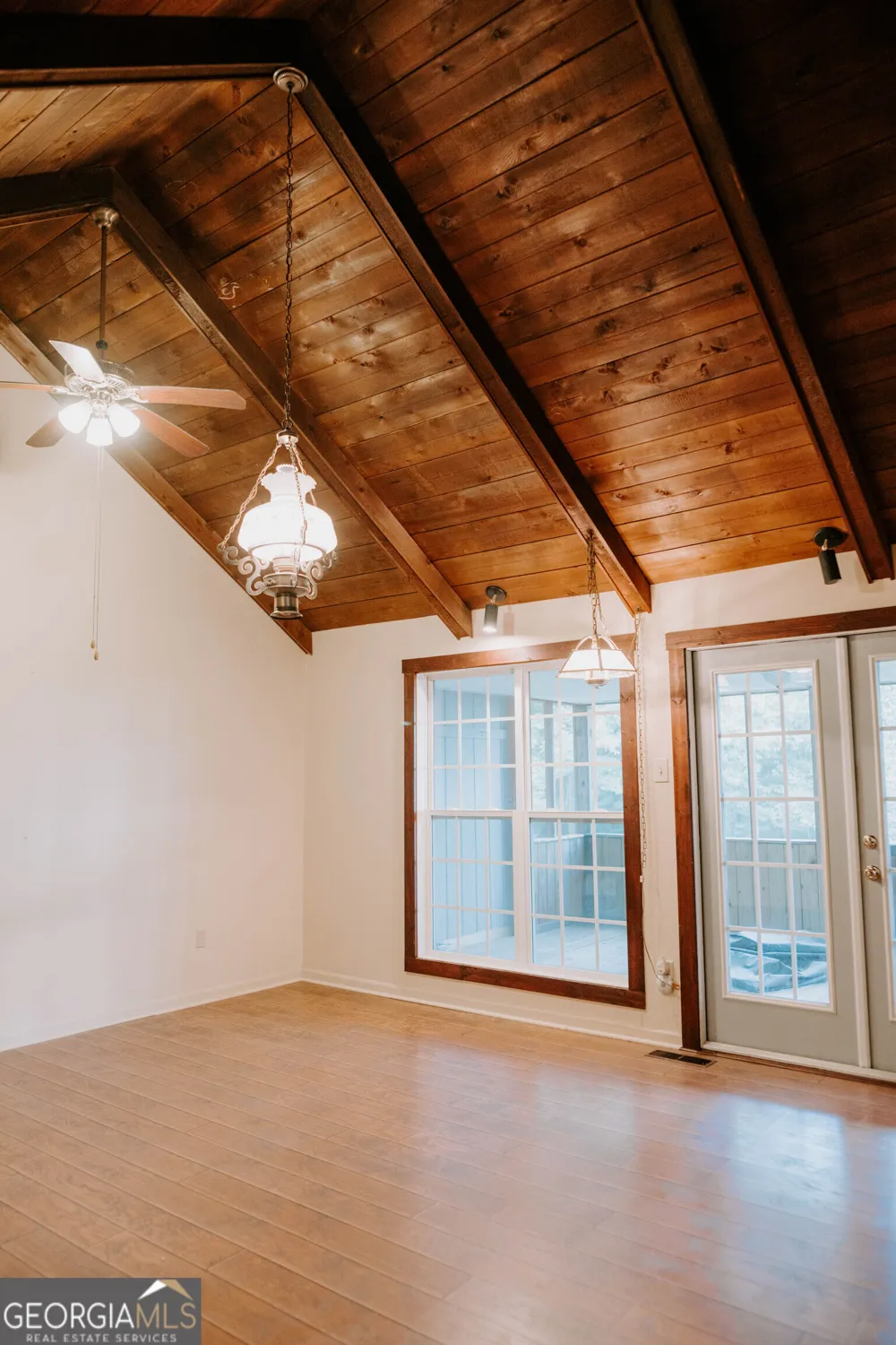 709 Day RD Meansville, GA 30256