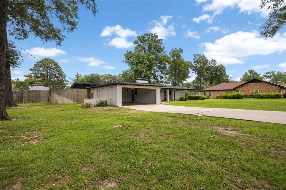 1007 Lincoln Drive Longview, TX 75604