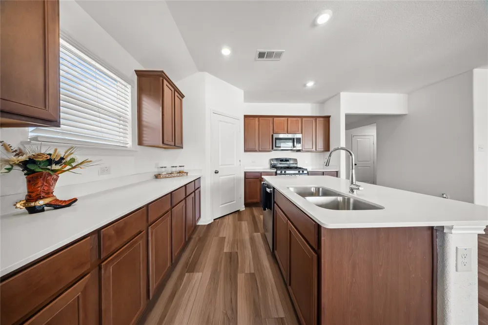1522 Coldwater Way Crandall, TX 75114