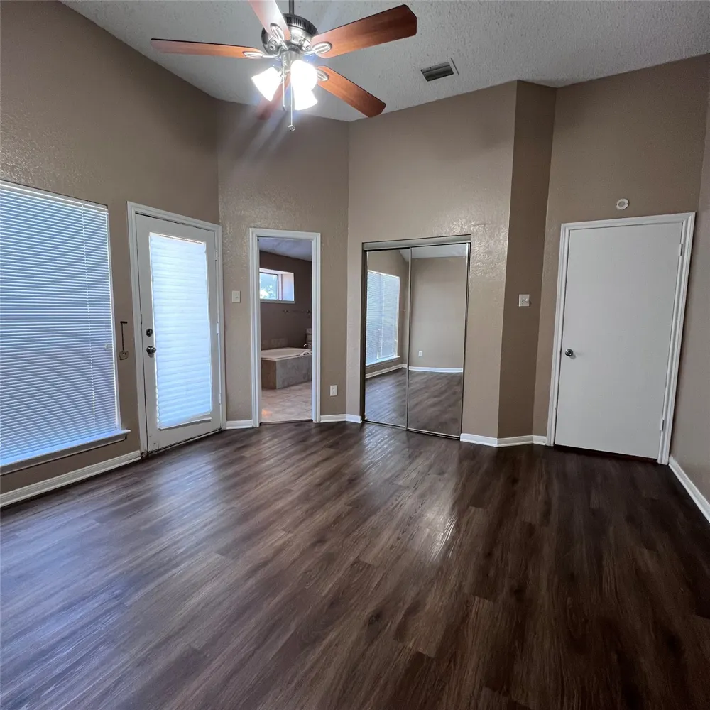 205 Sunset Drive Glenn Heights, TX 75154