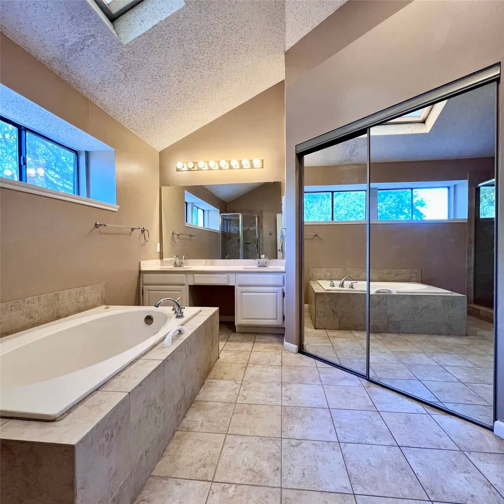205 Sunset Drive Glenn Heights, TX 75154