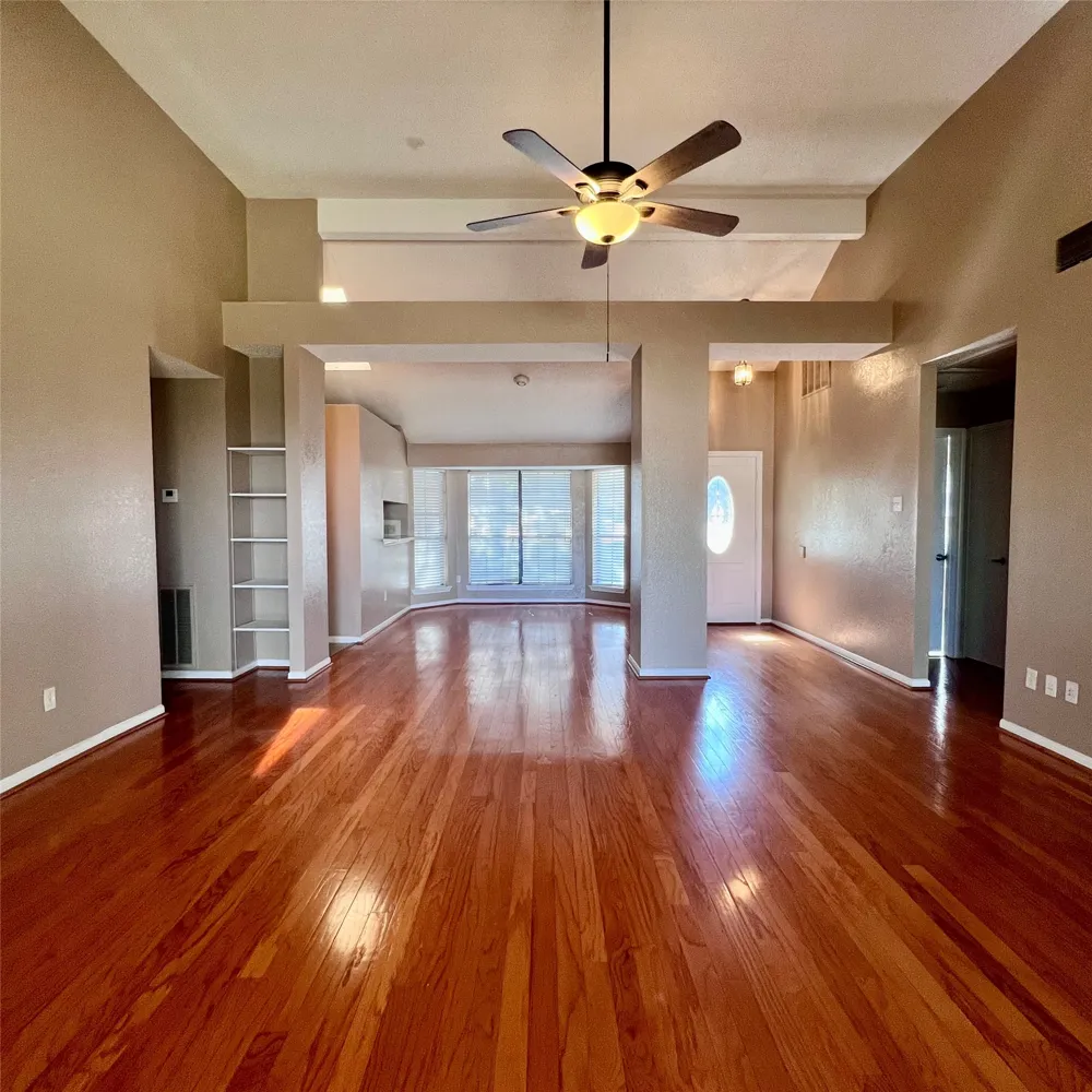 205 Sunset Drive Glenn Heights, TX 75154