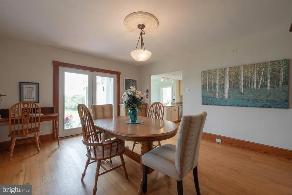 6439 MORATTICO ROAD Lancaster, VA 22503