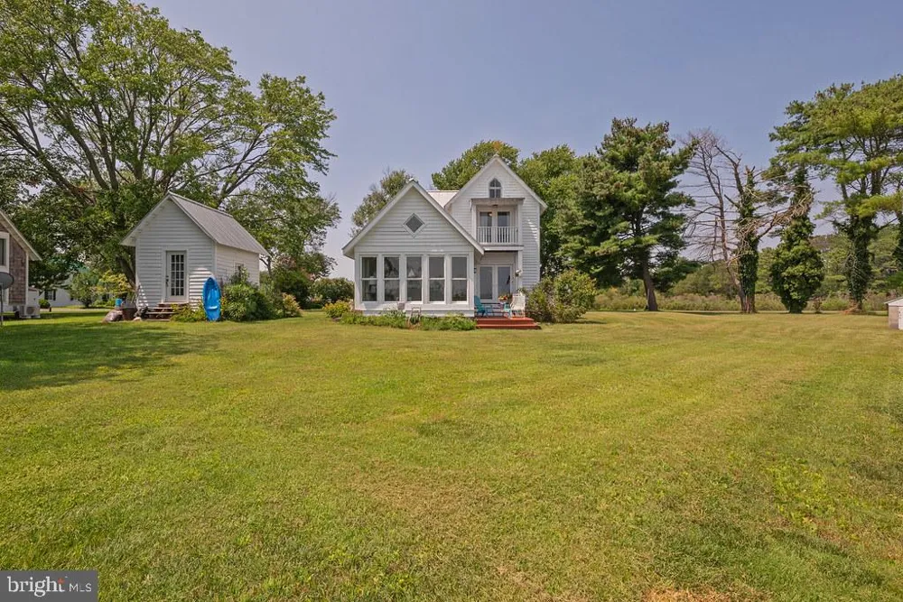 6439 MORATTICO ROAD Lancaster, VA 22503