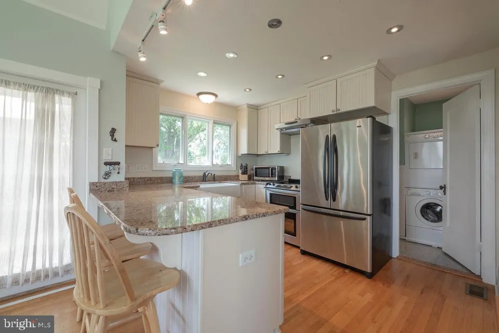 6439 MORATTICO ROAD Lancaster, VA 22503