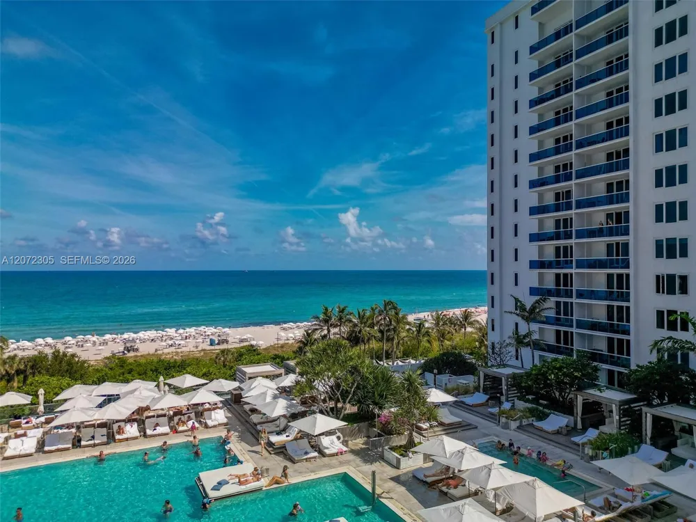 2301 Collins Ave #1014 Miami Beach, FL 33139