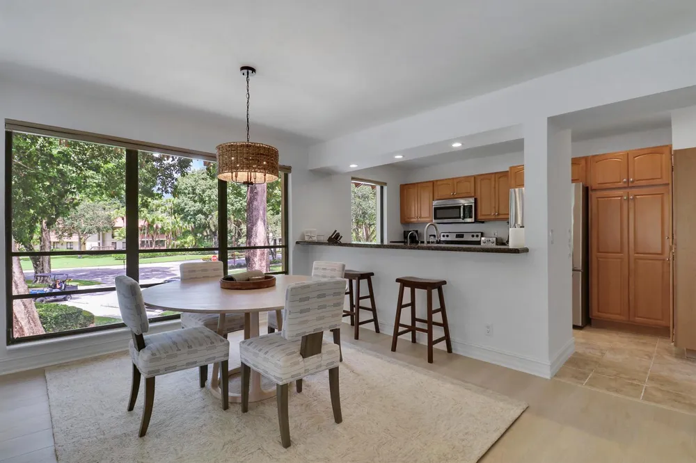 606 BRACKENWOOD Cove Palm Beach Gardens, FL 33418