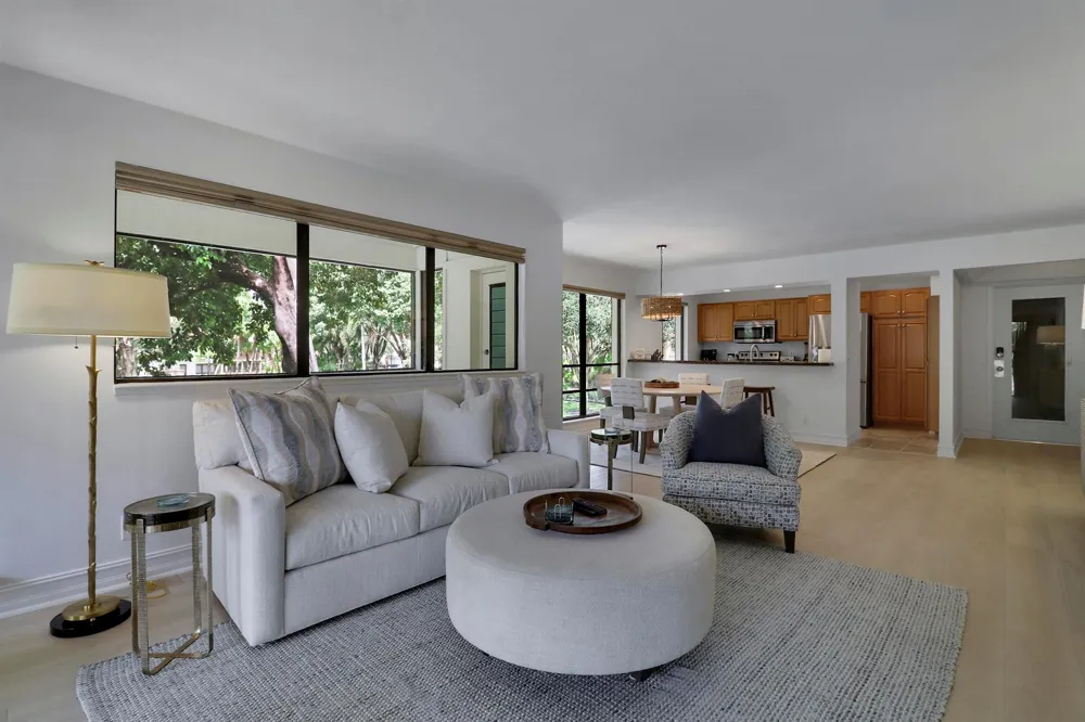 606 BRACKENWOOD Cove Palm Beach Gardens, FL 33418
