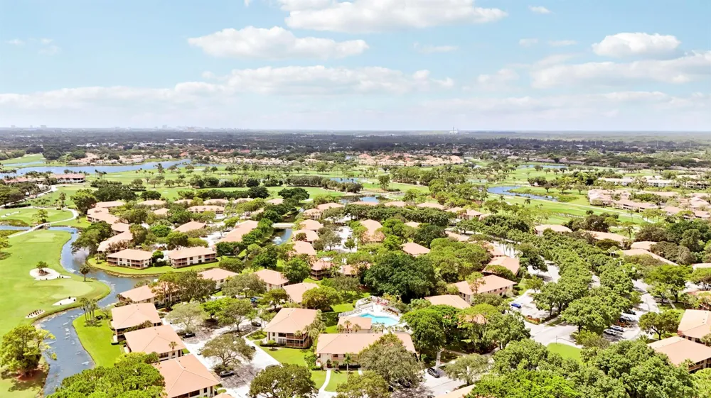 606 BRACKENWOOD Cove Palm Beach Gardens, FL 33418