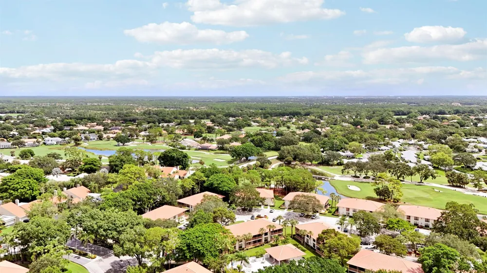 606 BRACKENWOOD Cove Palm Beach Gardens, FL 33418