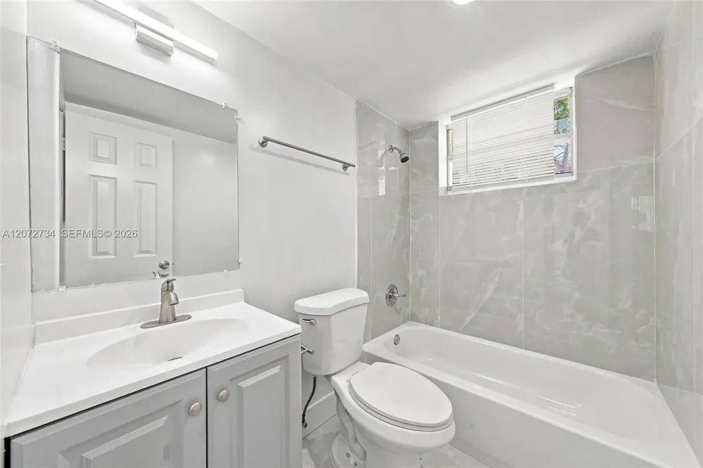 219 NW 10th Ave #APT #2 Miami, FL 33128
