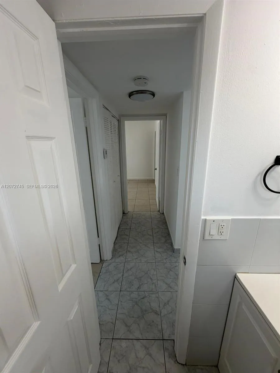 1290 NE 119th St #2A Miami, FL 33161