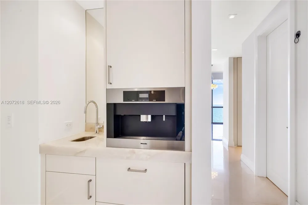 17749 Collins Ave #1201 Sunny Isles Beach, FL 33160