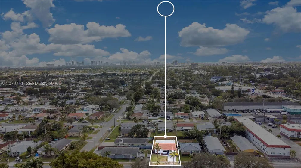 40 SE 3RD TERR Dania Beach, FL 33004