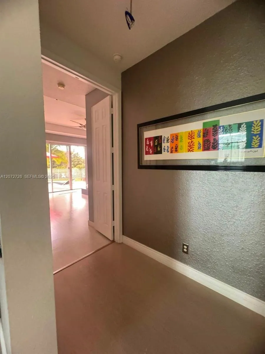 19162 SW 65th St Fort Lauderdale, FL 33332
