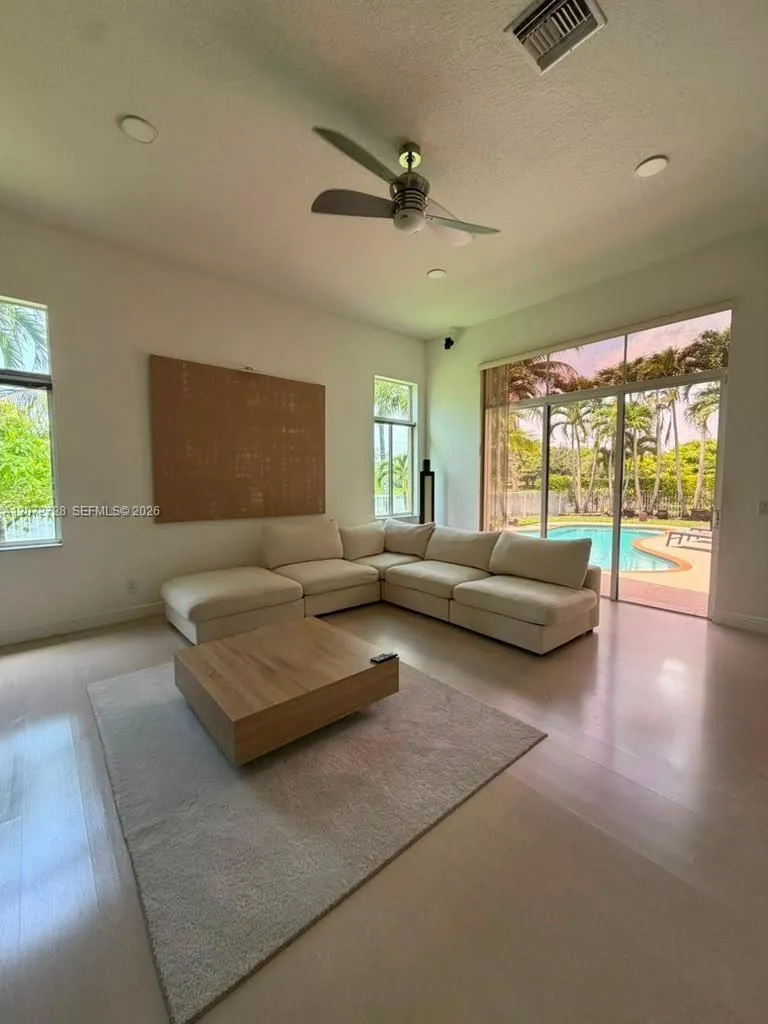 19162 SW 65th St Fort Lauderdale, FL 33332