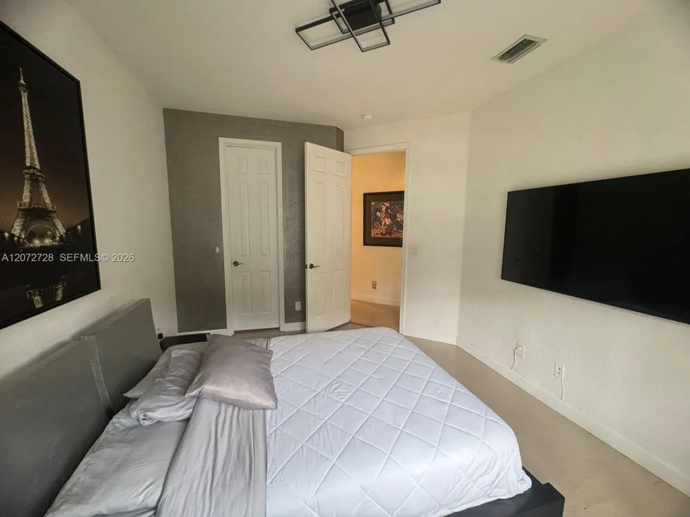 19162 SW 65th St Fort Lauderdale, FL 33332