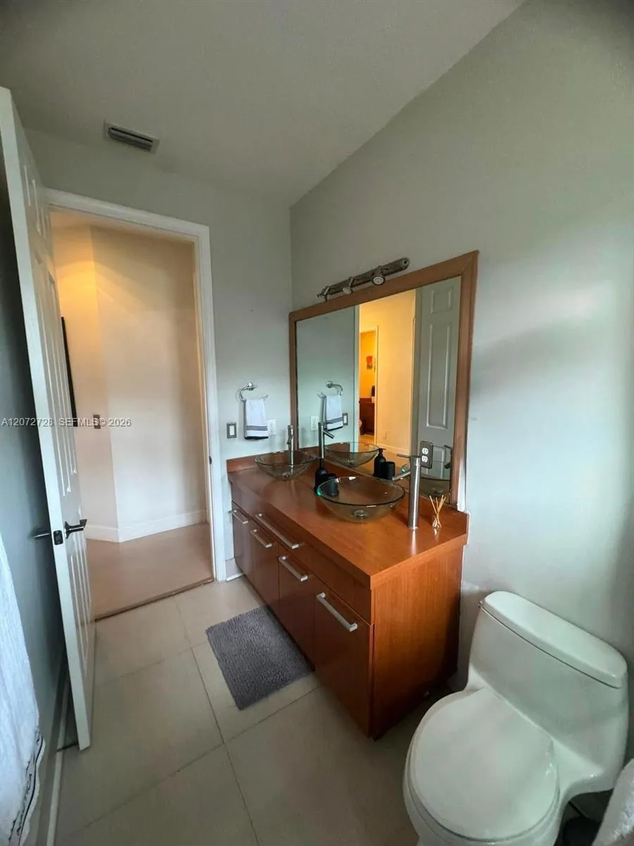 19162 SW 65th St Fort Lauderdale, FL 33332