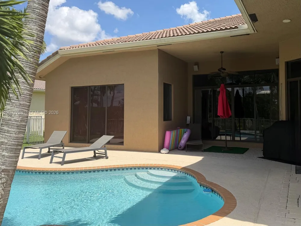 19162 SW 65th St Fort Lauderdale, FL 33332