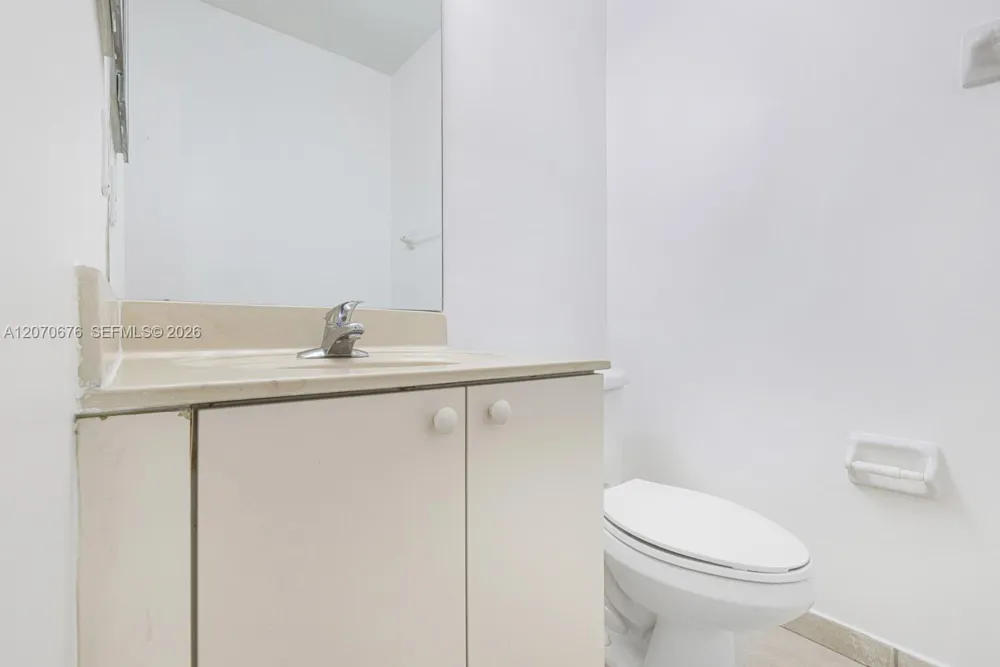 1700 SE 31st Ct Homestead, FL 33035