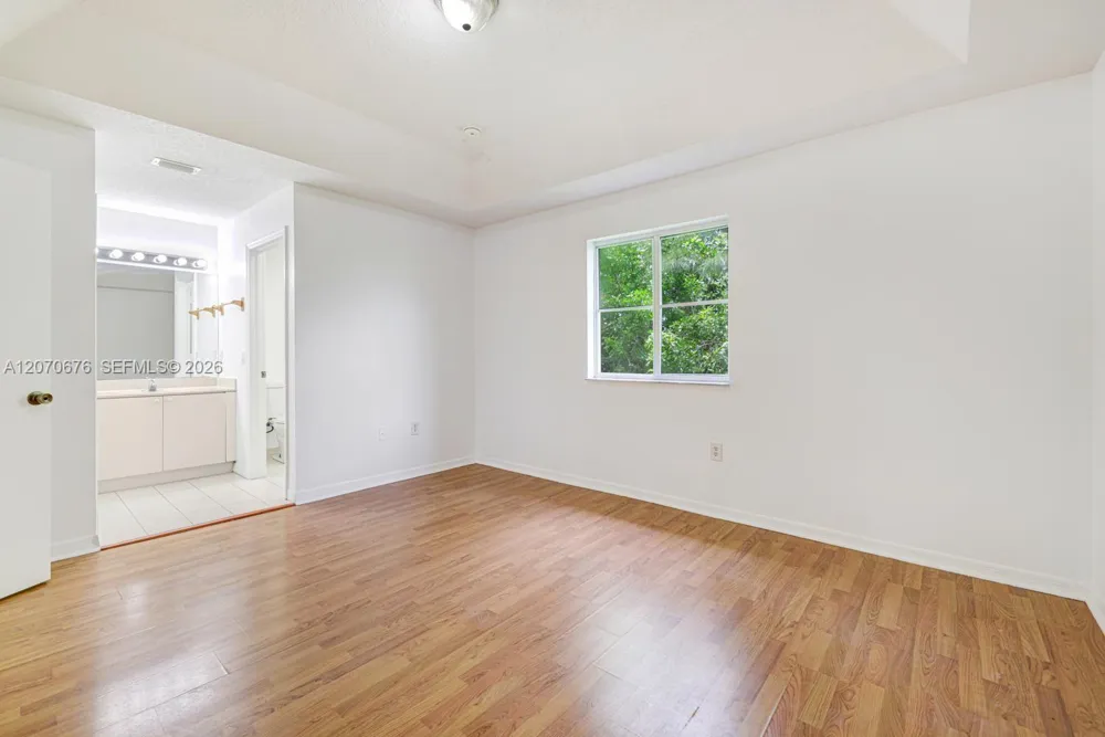 1700 SE 31st Ct Homestead, FL 33035