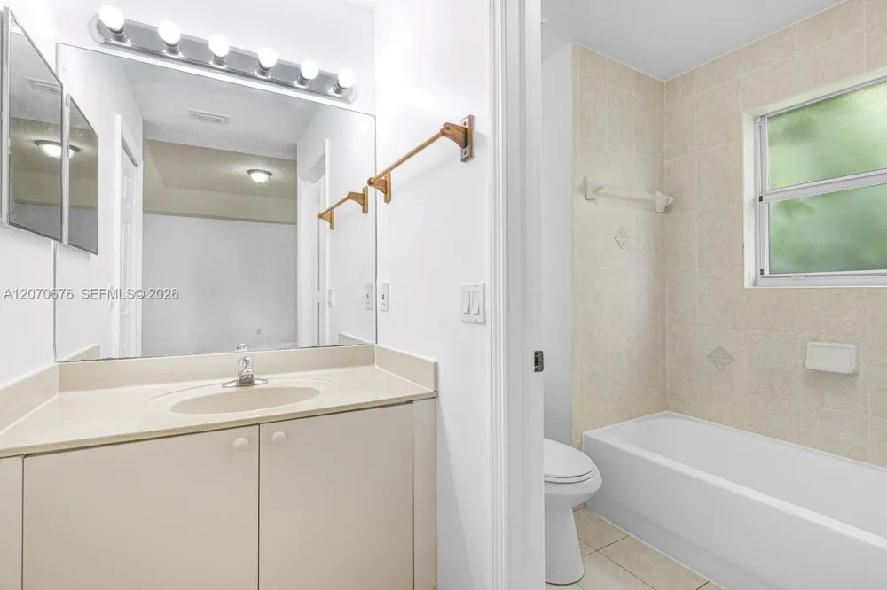 1700 SE 31st Ct Homestead, FL 33035
