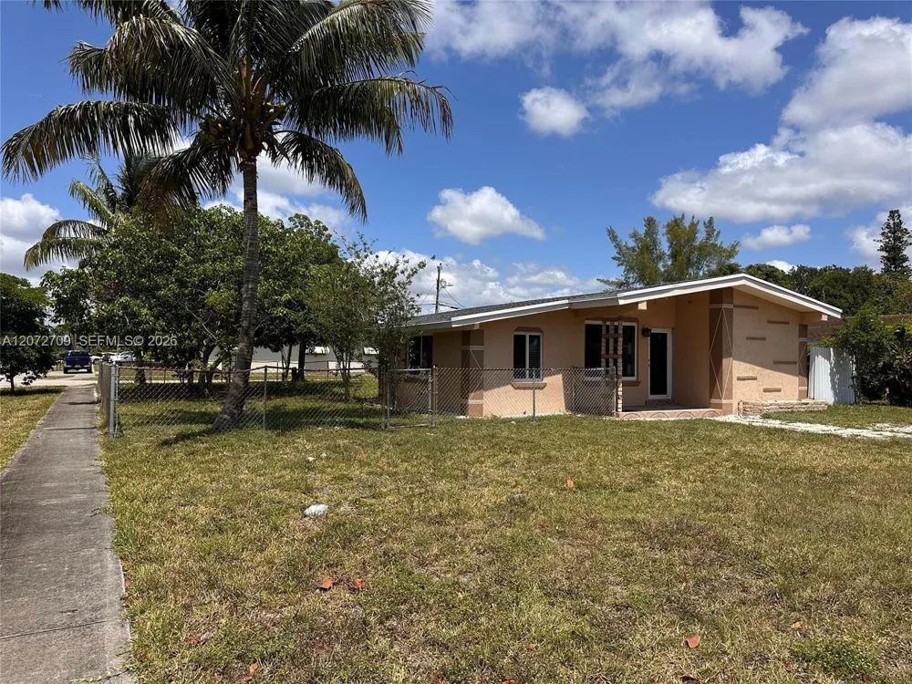 17150 NE 4th Pl North Miami Beach, FL 33162