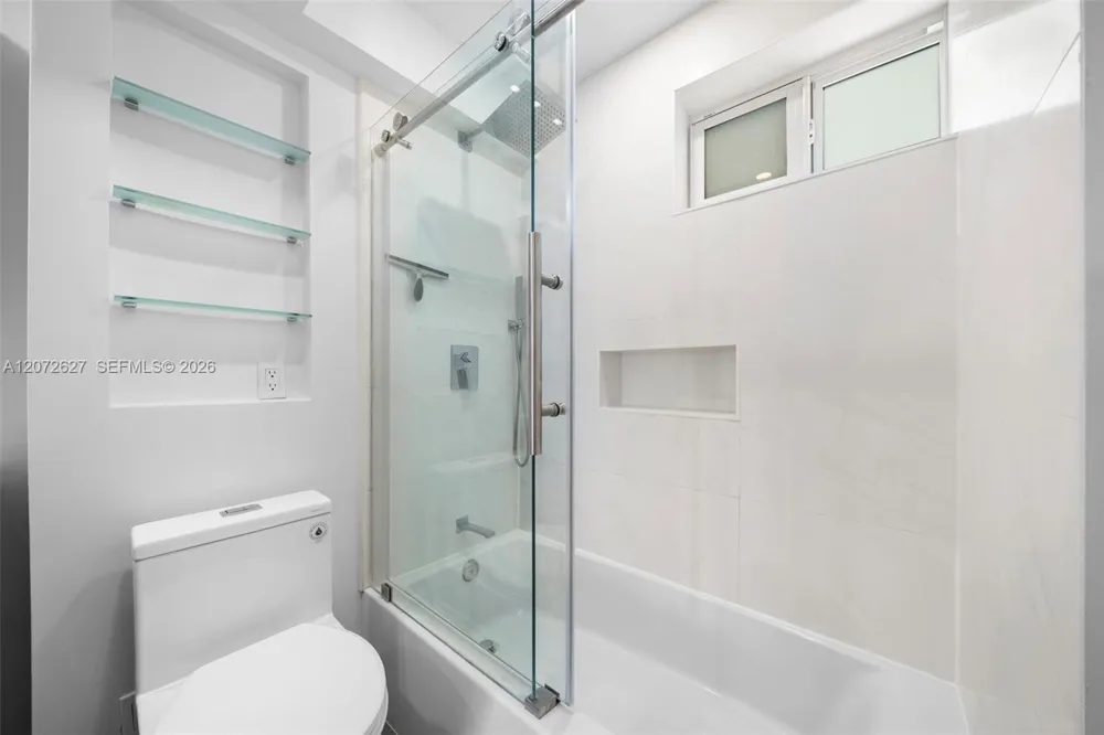 1670 Bay Rd #4B Miami Beach, FL 33139