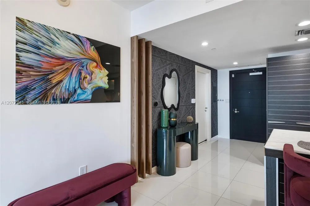 200 Biscayne Boulevard Way #3311 Miami, FL 33131