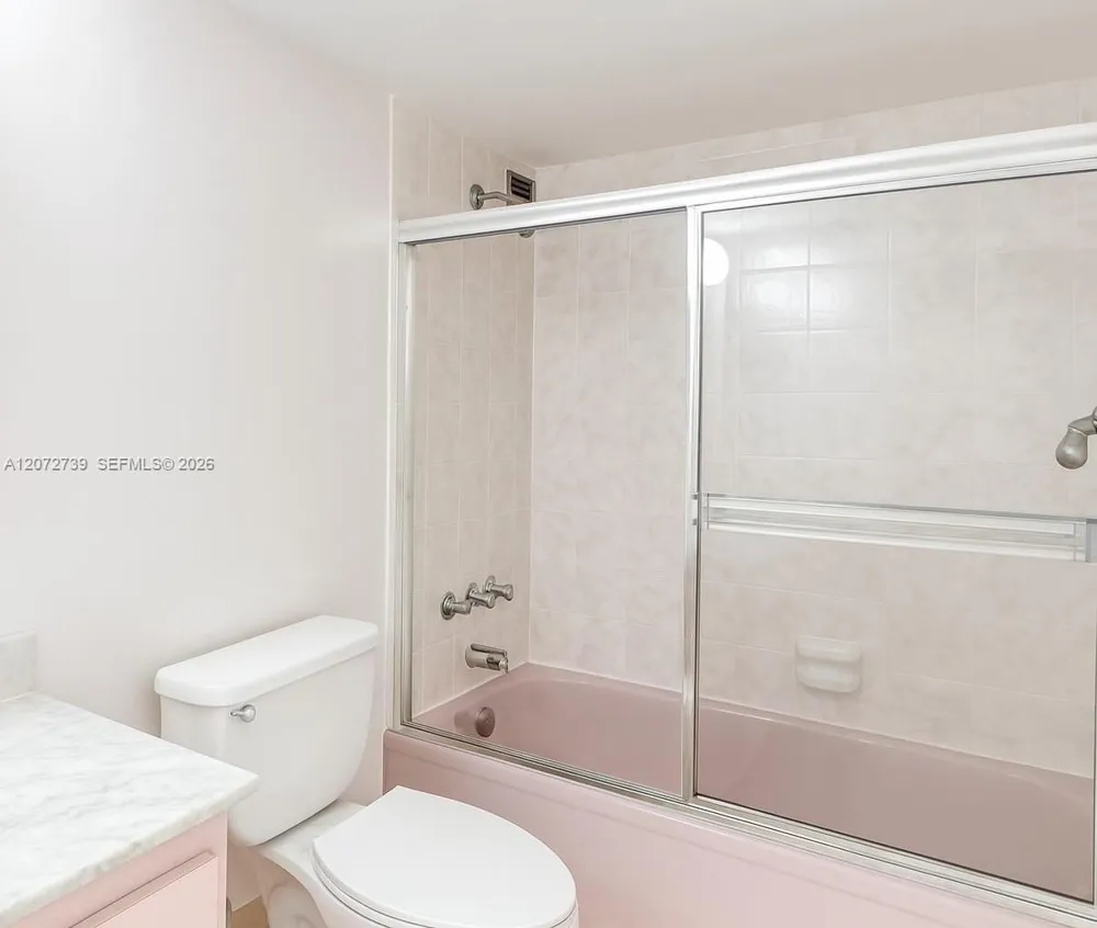 2780 NE 183rd St #717 Aventura, FL 33160