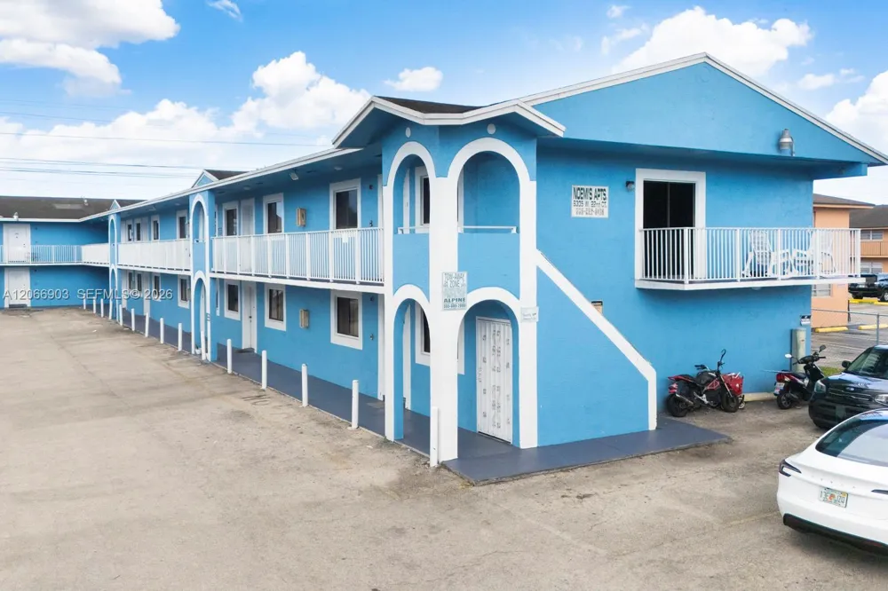 Address Not Shown Hialeah, FL 33016
