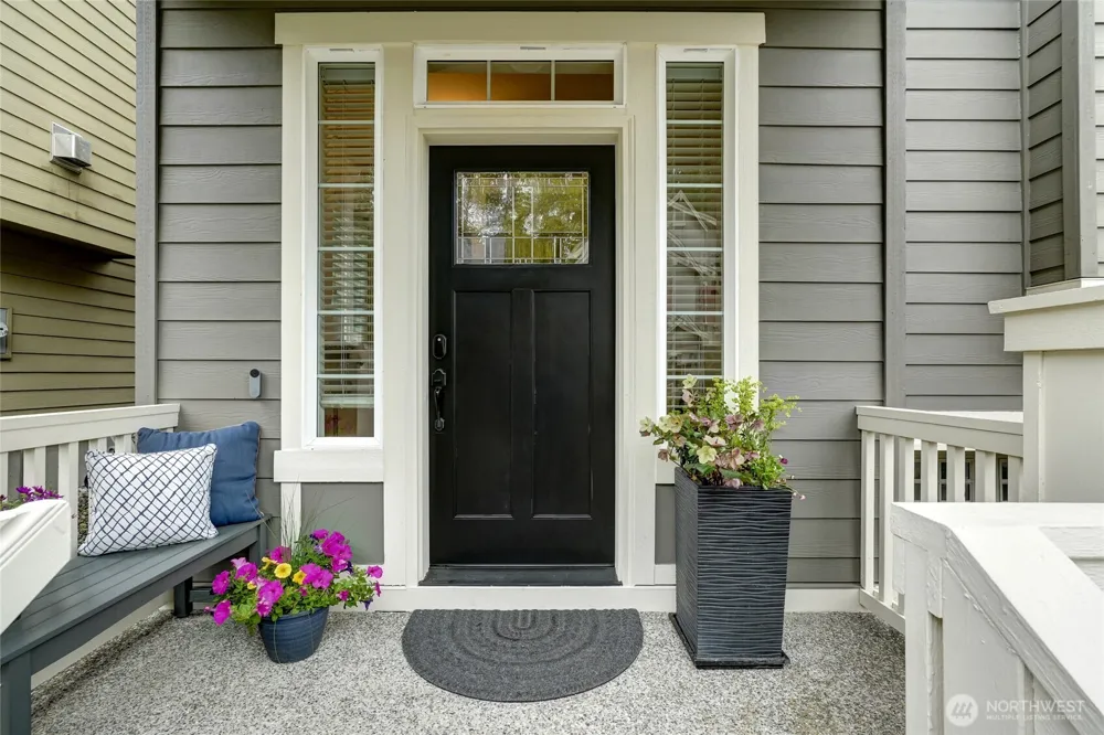 12823 65th Place W Edmonds, WA 98026